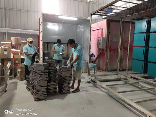 生產(chǎn)車(chē)間